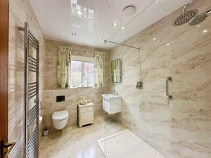 Photo 1- click for photo gallery